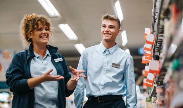 Big Lots: Keeping employees engaged & connected with comms