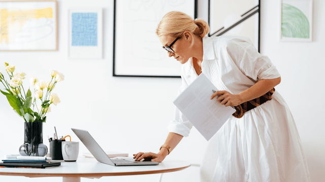 The Ultimate End-of-Year Checklist for Communication Professionals
